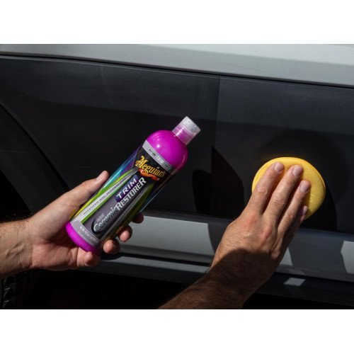 Dressing Plastice Exterioare Meguiar's Hybrid Ceramic Trim Restorer, 473ml Dressing Plastice Exterioare Meguiar's Hybrid Ceramic Trim Restorer, 473ml